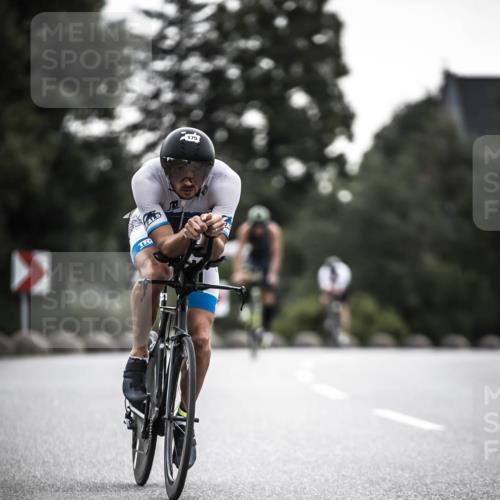 21.06.2026 - 29. Vierlanden-Triathlon H.Heesch http://msf.ph/oto/9910385 21.06.2026 09:32:06 Radfahren 50, 126, 131, 175, 205, 220, 275 meine-sportfotos.de