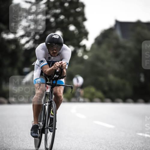 21.06.2026 - 29. Vierlanden-Triathlon H.Heesch http://msf.ph/oto/9910391 21.06.2026 09:32:06 Radfahren 50, 126, 131, 175, 205, 220, 275 meine-sportfotos.de