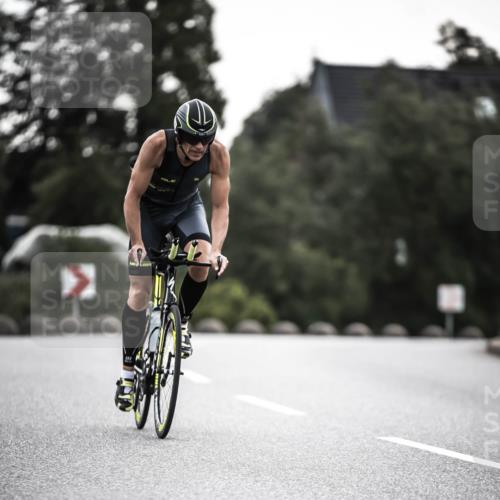21.06.2026 - 29. Vierlanden-Triathlon H.Heesch http://msf.ph/oto/9910409 21.06.2026 09:32:09 Radfahren 48, 131, 175, 205, 220, 275 meine-sportfotos.de