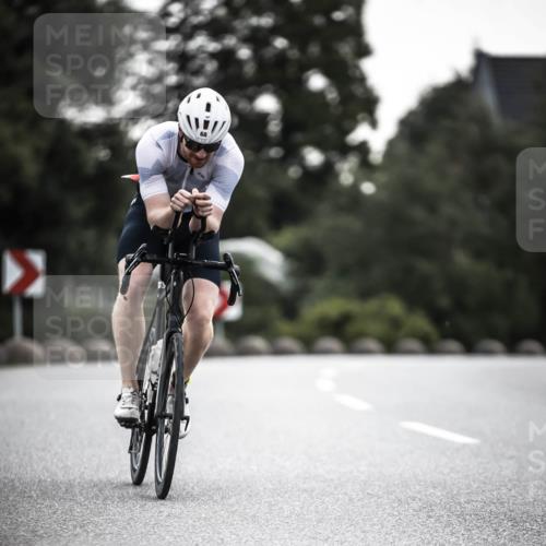 21.06.2026 - 29. Vierlanden-Triathlon H.Heesch http://msf.ph/oto/9910450 21.06.2026 09:33:16 Radfahren 68 meine-sportfotos.de