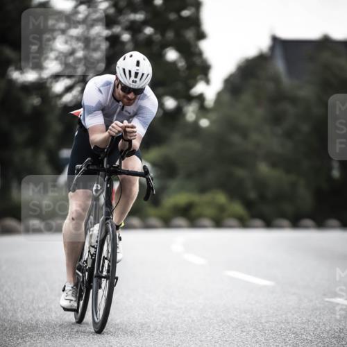 21.06.2026 - 29. Vierlanden-Triathlon H.Heesch http://msf.ph/oto/9910456 21.06.2026 09:33:16 Radfahren 68 meine-sportfotos.de