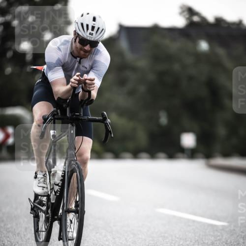 21.06.2026 - 29. Vierlanden-Triathlon H.Heesch http://msf.ph/oto/9910466 21.06.2026 09:33:16 Radfahren 68 meine-sportfotos.de