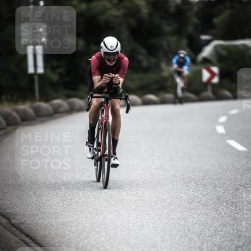 21.06.2026 - 29. Vierlanden-Triathlon H.Heesch http://msf.ph/oto/9910621 21.06.2026 09:35:33 Radfahren 9, 139, 157, 179 meine-sportfotos.de