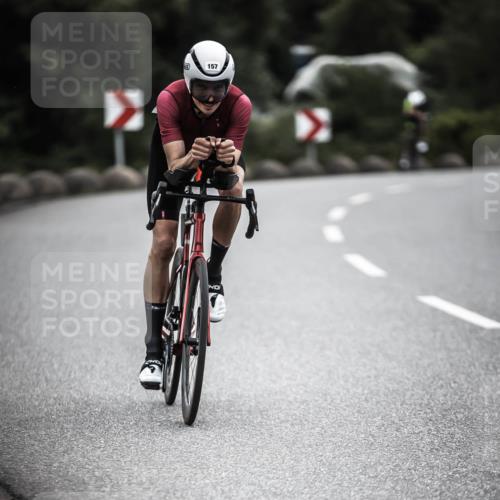 21.06.2026 - 29. Vierlanden-Triathlon H.Heesch http://msf.ph/oto/9910629 21.06.2026 09:35:33 Radfahren 9, 139, 157, 179 meine-sportfotos.de