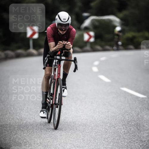 21.06.2026 - 29. Vierlanden-Triathlon H.Heesch http://msf.ph/oto/9910631 21.06.2026 09:35:33 Radfahren 9, 139, 157, 179 meine-sportfotos.de