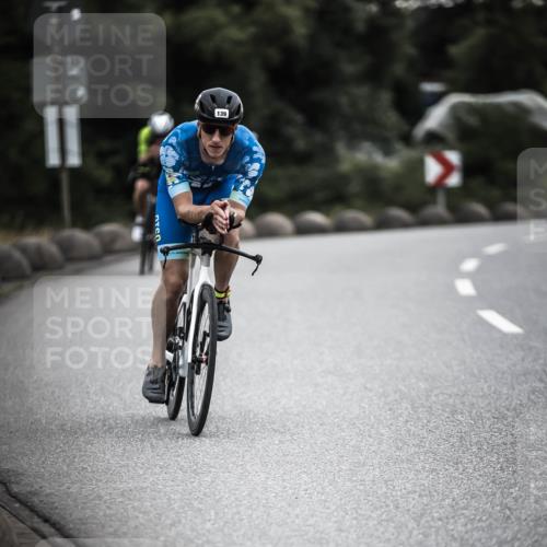 21.06.2026 - 29. Vierlanden-Triathlon H.Heesch http://msf.ph/oto/9910654 21.06.2026 09:35:37 Radfahren 9, 120, 139, 157, 179 meine-sportfotos.de