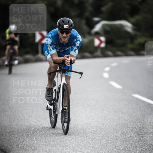 21.06.2026 - 29. Vierlanden-Triathlon H.Heesch http://msf.ph/oto/9910668 21.06.2026 09:35:37 Radfahren 9, 120, 139, 157, 179 meine-sportfotos.de