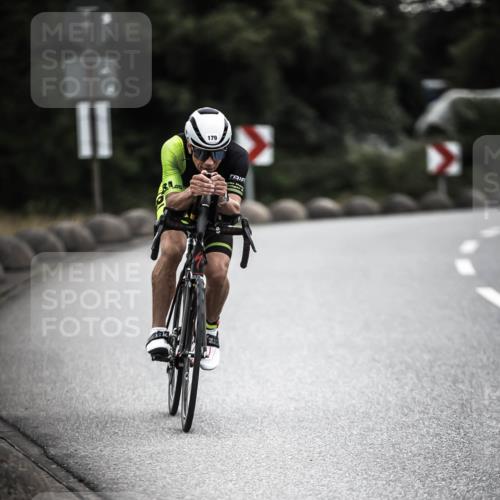 21.06.2026 - 29. Vierlanden-Triathlon H.Heesch http://msf.ph/oto/9910672 21.06.2026 09:35:39 Radfahren 9, 120, 139, 179 meine-sportfotos.de