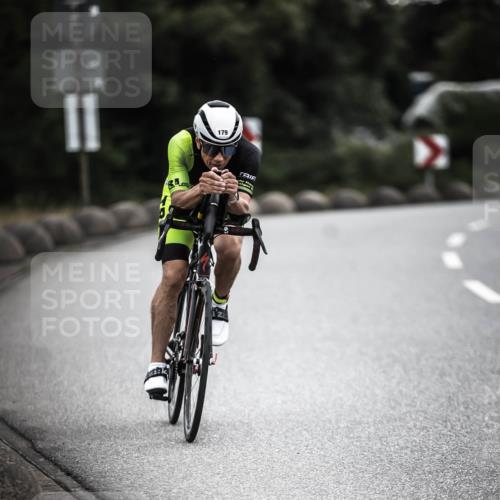 21.06.2026 - 29. Vierlanden-Triathlon H.Heesch http://msf.ph/oto/9910676 21.06.2026 09:35:39 Radfahren 9, 120, 139, 179 meine-sportfotos.de