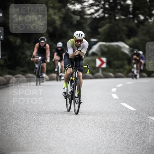 21.06.2026 - 29. Vierlanden-Triathlon H.Heesch http://msf.ph/oto/9910702 21.06.2026 09:35:48 Radfahren 105, 122, 161, 198, 270, 279 meine-sportfotos.de