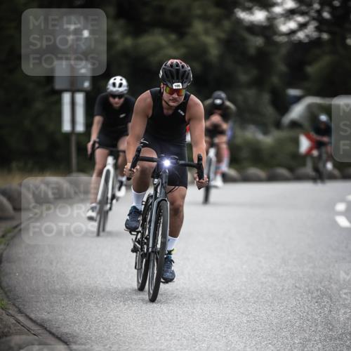 21.06.2026 - 29. Vierlanden-Triathlon H.Heesch http://msf.ph/oto/9910734 21.06.2026 09:35:51 Radfahren 86, 105, 122, 161, 198, 270, 279 meine-sportfotos.de