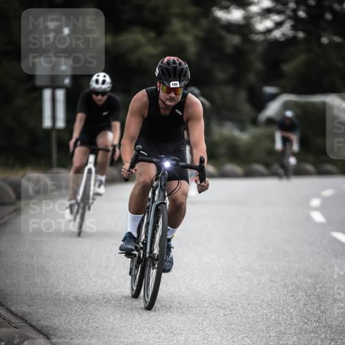 21.06.2026 - 29. Vierlanden-Triathlon H.Heesch http://msf.ph/oto/9910740 21.06.2026 09:35:51 Radfahren 86, 105, 122, 161, 198, 270, 279 meine-sportfotos.de