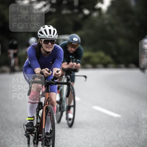 21.06.2026 - 29. Vierlanden-Triathlon H.Heesch http://msf.ph/oto/9910802 21.06.2026 09:35:56 Radfahren 75, 86, 90, 105, 161, 176, 198, 200, 270, 279 meine-sportfotos.de