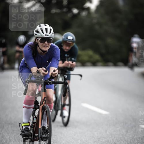 21.06.2026 - 29. Vierlanden-Triathlon H.Heesch http://msf.ph/oto/9910804 21.06.2026 09:35:56 Radfahren 75, 86, 90, 105, 161, 176, 198, 200, 270, 279 meine-sportfotos.de