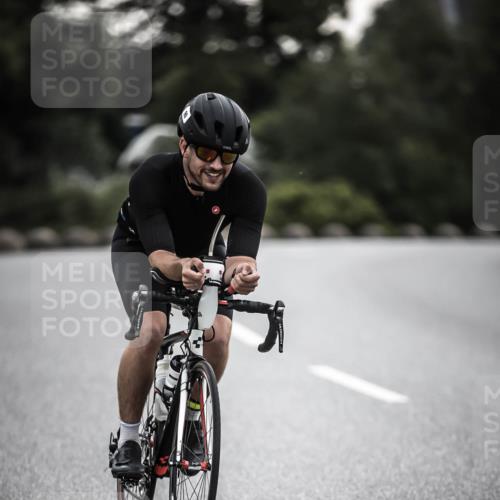 21.06.2026 - 29. Vierlanden-Triathlon H.Heesch http://msf.ph/oto/9910850 21.06.2026 09:36:00 Radfahren 75, 86, 90, 176, 200 meine-sportfotos.de