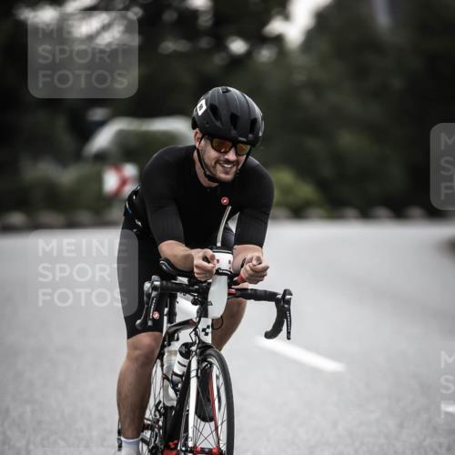 21.06.2026 - 29. Vierlanden-Triathlon H.Heesch http://msf.ph/oto/9910854 21.06.2026 09:36:00 Radfahren 75, 86, 90, 176, 200 meine-sportfotos.de