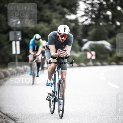 21.06.2026 - 29. Vierlanden-Triathlon H.Heesch http://msf.ph/oto/9910916 21.06.2026 09:36:15 Radfahren 6, 23, 111, 130, 135, 180, 216 meine-sportfotos.de