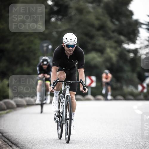 21.06.2026 - 29. Vierlanden-Triathlon H.Heesch http://msf.ph/oto/9910937 21.06.2026 09:26:23 Radfahren 55, 78, 106, 269 meine-sportfotos.de