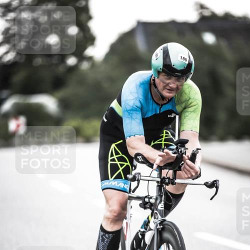 21.06.2026 - 29. Vierlanden-Triathlon H.Heesch http://msf.ph/oto/9910940 21.06.2026 09:36:17 Radfahren 6, 23, 111, 130, 135, 180, 216, 283 meine-sportfotos.de