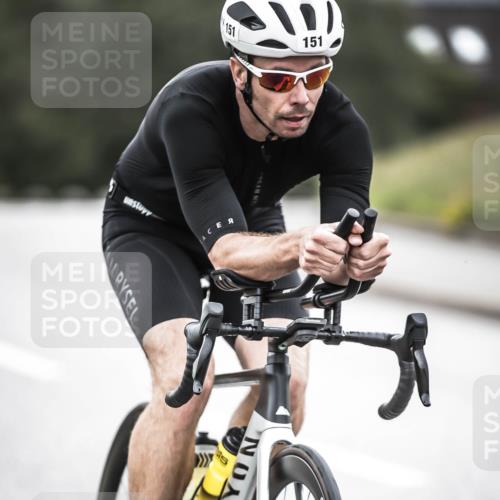 21.06.2026 - 29. Vierlanden-Triathlon H.Heesch http://msf.ph/oto/9910994 21.06.2026 09:36:40 Radfahren 58, 60, 151 meine-sportfotos.de