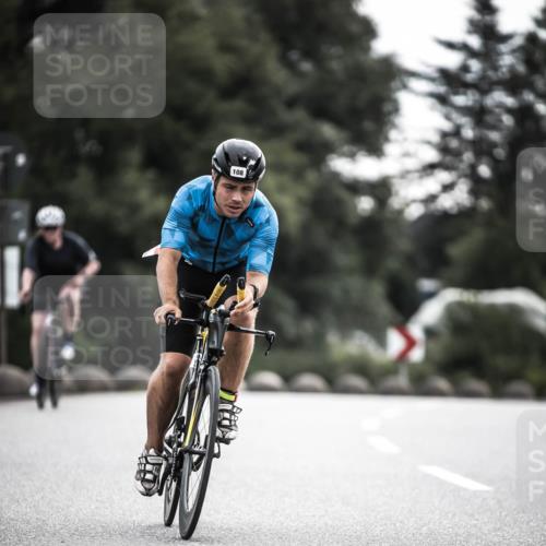 21.06.2026 - 29. Vierlanden-Triathlon H.Heesch http://msf.ph/oto/9911017 21.06.2026 09:26:51 Radfahren 90, 108, 230 meine-sportfotos.de