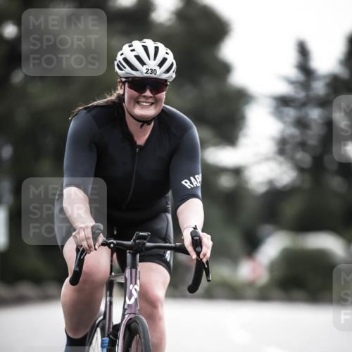 21.06.2026 - 29. Vierlanden-Triathlon H.Heesch http://msf.ph/oto/9911037 21.06.2026 09:26:55 Radfahren 90, 197, 230, 1355 meine-sportfotos.de