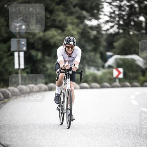 21.06.2026 - 29. Vierlanden-Triathlon H.Heesch http://msf.ph/oto/9911042 21.06.2026 09:37:07 Radfahren 83 meine-sportfotos.de