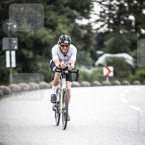 21.06.2026 - 29. Vierlanden-Triathlon H.Heesch http://msf.ph/oto/9911044 21.06.2026 09:37:07 Radfahren 83 meine-sportfotos.de