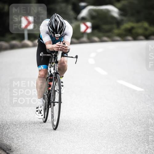 21.06.2026 - 29. Vierlanden-Triathlon H.Heesch http://msf.ph/oto/9911076 21.06.2026 09:37:30 Radfahren 181, 290 meine-sportfotos.de