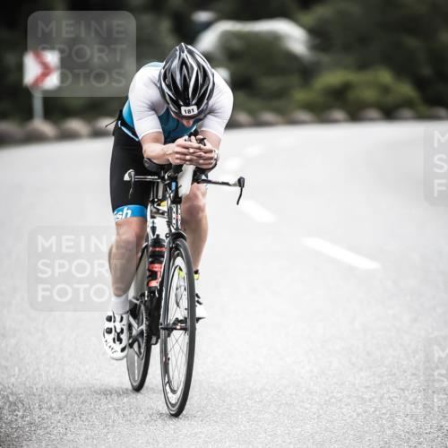 21.06.2026 - 29. Vierlanden-Triathlon H.Heesch http://msf.ph/oto/9911079 21.06.2026 09:37:31 Radfahren 181, 290 meine-sportfotos.de