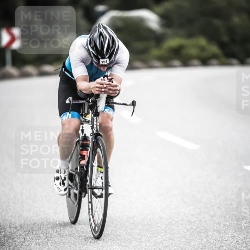 21.06.2026 - 29. Vierlanden-Triathlon H.Heesch http://msf.ph/oto/9911081 21.06.2026 09:37:31 Radfahren 181, 290 meine-sportfotos.de