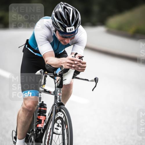 21.06.2026 - 29. Vierlanden-Triathlon H.Heesch http://msf.ph/oto/9911099 21.06.2026 09:37:31 Radfahren 181, 290 meine-sportfotos.de