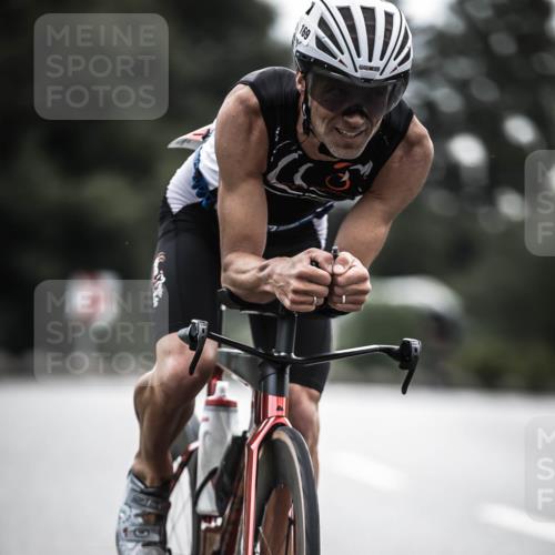 21.06.2026 - 29. Vierlanden-Triathlon H.Heesch http://msf.ph/oto/9911127 21.06.2026 09:27:10 Radfahren 27, 84, 169, 198 meine-sportfotos.de