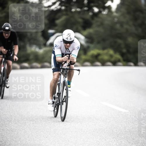21.06.2026 - 29. Vierlanden-Triathlon H.Heesch http://msf.ph/oto/9911148 21.06.2026 09:37:47 Radfahren 5, 30, 69, 195, 240 meine-sportfotos.de