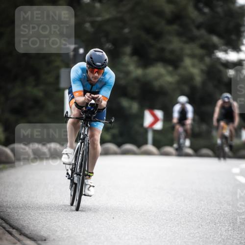 21.06.2026 - 29. Vierlanden-Triathlon H.Heesch http://msf.ph/oto/9911155 21.06.2026 09:27:19 Radfahren 27, 43, 56, 86, 103, 139, 157, 179 meine-sportfotos.de