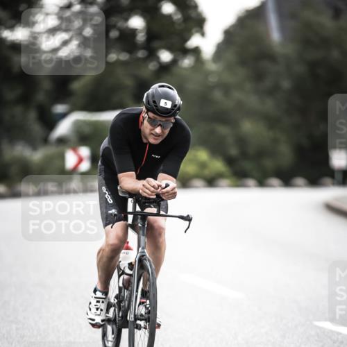21.06.2026 - 29. Vierlanden-Triathlon H.Heesch http://msf.ph/oto/9911164 21.06.2026 09:37:48 Radfahren 5, 30, 69, 195, 240 meine-sportfotos.de