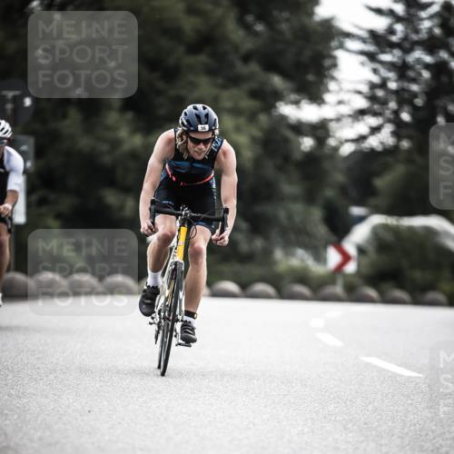 21.06.2026 - 29. Vierlanden-Triathlon H.Heesch http://msf.ph/oto/9911171 21.06.2026 09:27:22 Radfahren 43, 56, 69, 86, 103, 130, 139, 157, 179 meine-sportfotos.de