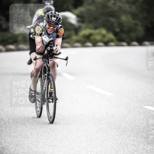 21.06.2026 - 29. Vierlanden-Triathlon H.Heesch http://msf.ph/oto/9911192 21.06.2026 09:37:57 Radfahren 2, 156 meine-sportfotos.de