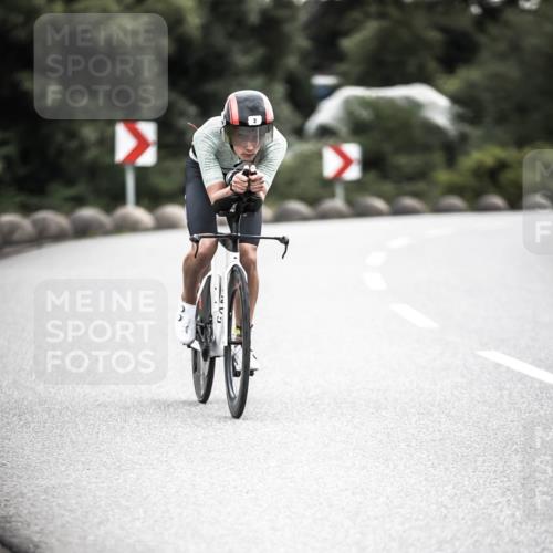 21.06.2026 - 29. Vierlanden-Triathlon H.Heesch http://msf.ph/oto/9911208 21.06.2026 09:38:05 Radfahren 2 meine-sportfotos.de