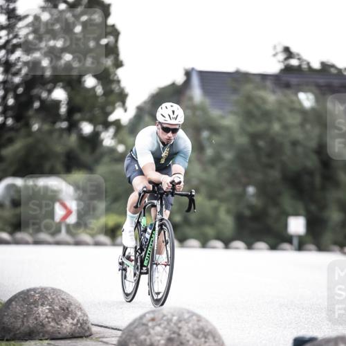 21.06.2026 - 29. Vierlanden-Triathlon H.Heesch http://msf.ph/oto/9911228 21.06.2026 09:39:08 Radfahren 59 meine-sportfotos.de