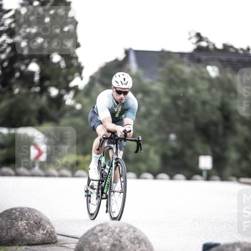 21.06.2026 - 29. Vierlanden-Triathlon H.Heesch http://msf.ph/oto/9911229 21.06.2026 09:39:08 Radfahren 59 meine-sportfotos.de