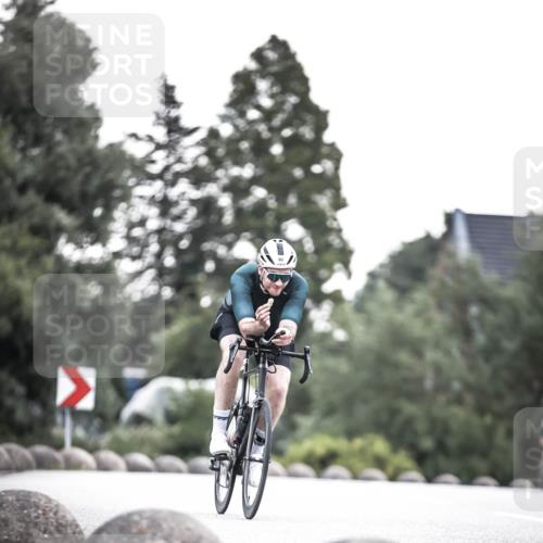 21.06.2026 - 29. Vierlanden-Triathlon H.Heesch http://msf.ph/oto/9911242 21.06.2026 09:39:20 Radfahren 52, 80, 87, 113 meine-sportfotos.de