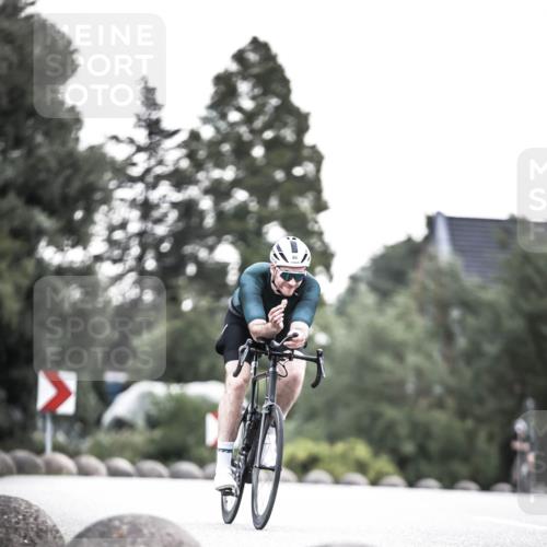 21.06.2026 - 29. Vierlanden-Triathlon H.Heesch http://msf.ph/oto/9911244 21.06.2026 09:39:20 Radfahren 52, 80, 87, 113 meine-sportfotos.de