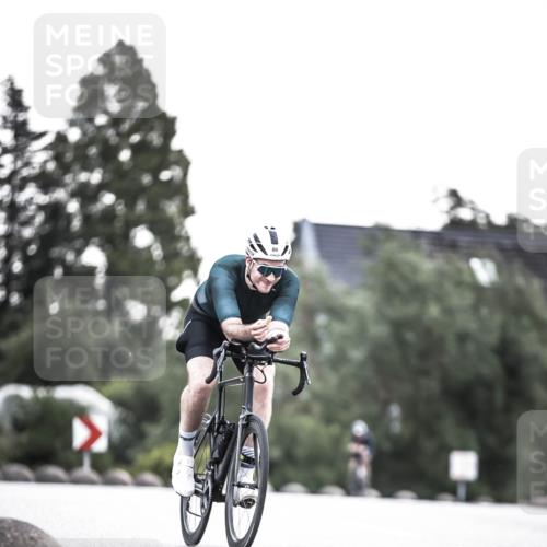 21.06.2026 - 29. Vierlanden-Triathlon H.Heesch http://msf.ph/oto/9911250 21.06.2026 09:39:20 Radfahren 52, 80, 87, 113 meine-sportfotos.de
