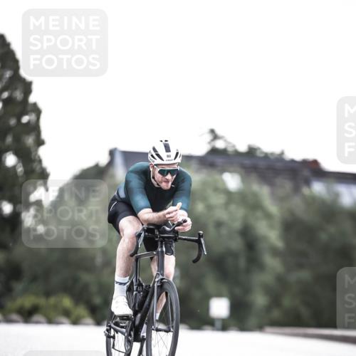 21.06.2026 - 29. Vierlanden-Triathlon H.Heesch http://msf.ph/oto/9911254 21.06.2026 09:39:20 Radfahren 52, 80, 87, 113 meine-sportfotos.de