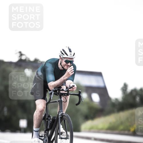 21.06.2026 - 29. Vierlanden-Triathlon H.Heesch http://msf.ph/oto/9911260 21.06.2026 09:39:21 Radfahren 52, 80, 87, 92, 113 meine-sportfotos.de
