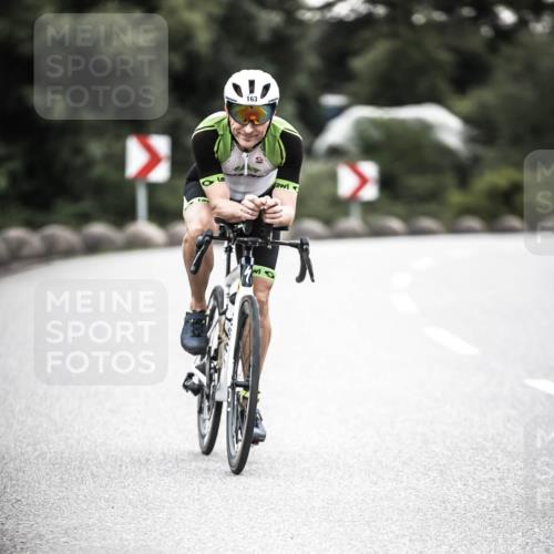 21.06.2026 - 29. Vierlanden-Triathlon H.Heesch http://msf.ph/oto/9911282 21.06.2026 09:39:37 Radfahren 22, 163, 213 meine-sportfotos.de