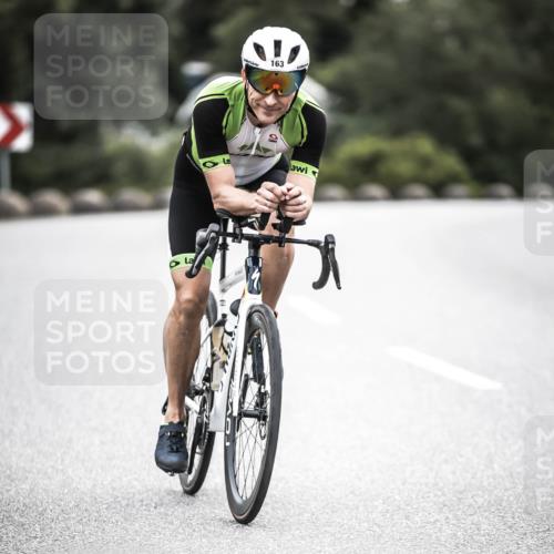 21.06.2026 - 29. Vierlanden-Triathlon H.Heesch http://msf.ph/oto/9911289 21.06.2026 09:39:37 Radfahren 22, 163, 213 meine-sportfotos.de