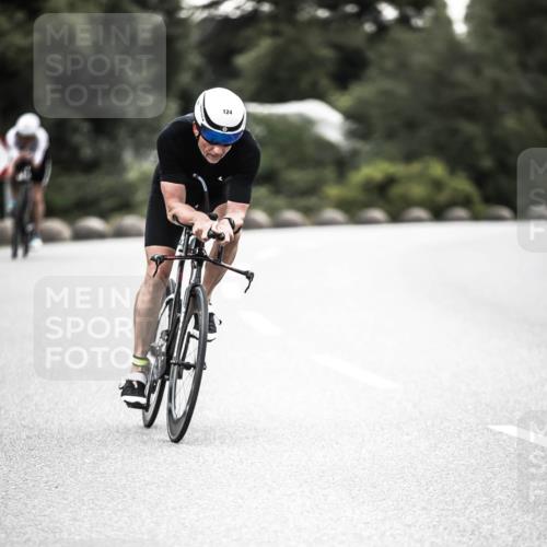 21.06.2026 - 29. Vierlanden-Triathlon H.Heesch http://msf.ph/oto/9911298 21.06.2026 09:39:56 Radfahren 124, 275 meine-sportfotos.de