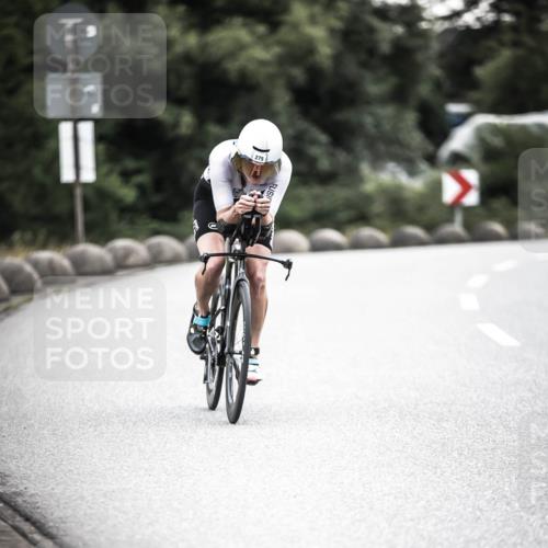 21.06.2026 - 29. Vierlanden-Triathlon H.Heesch http://msf.ph/oto/9911314 21.06.2026 09:39:58 Radfahren 124, 275 meine-sportfotos.de